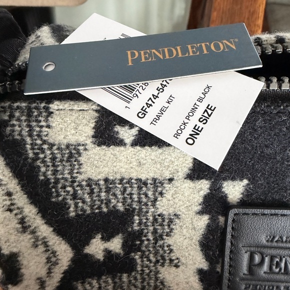 Pendleton Rock Point Travel Kit Wool Crossbody NWT - Picture 8 of 10